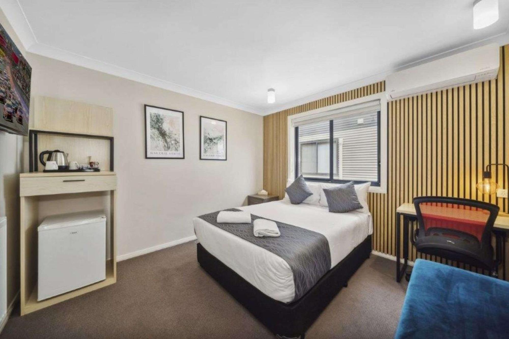 Comfort Inn Serenity 배서스트 외부 사진