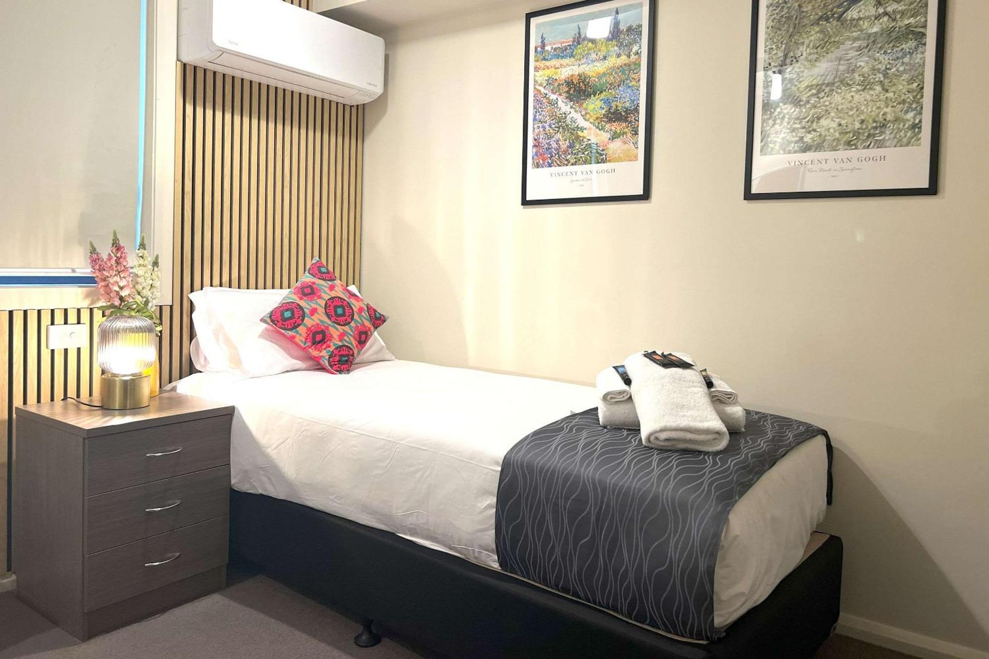 Comfort Inn Serenity 배서스트 외부 사진