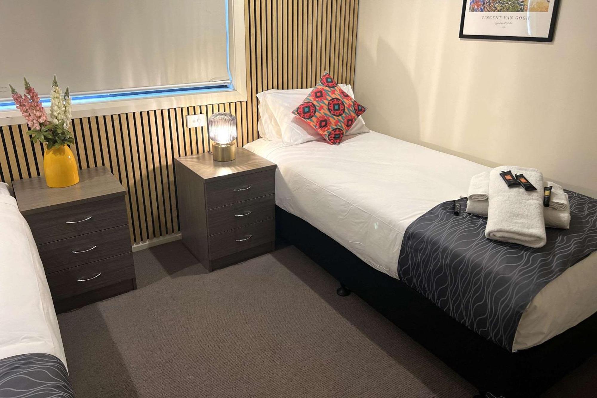 Comfort Inn Serenity 배서스트 외부 사진