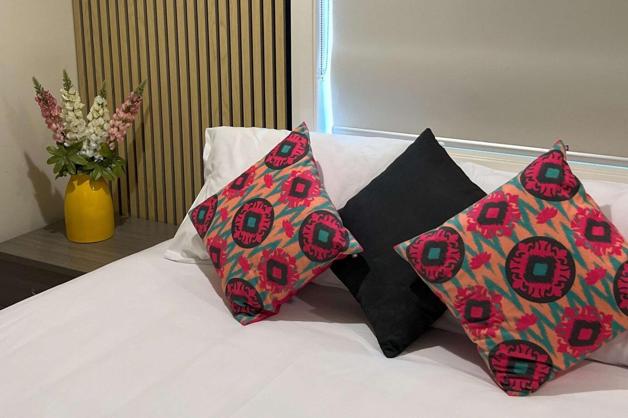 Comfort Inn Serenity 배서스트 외부 사진