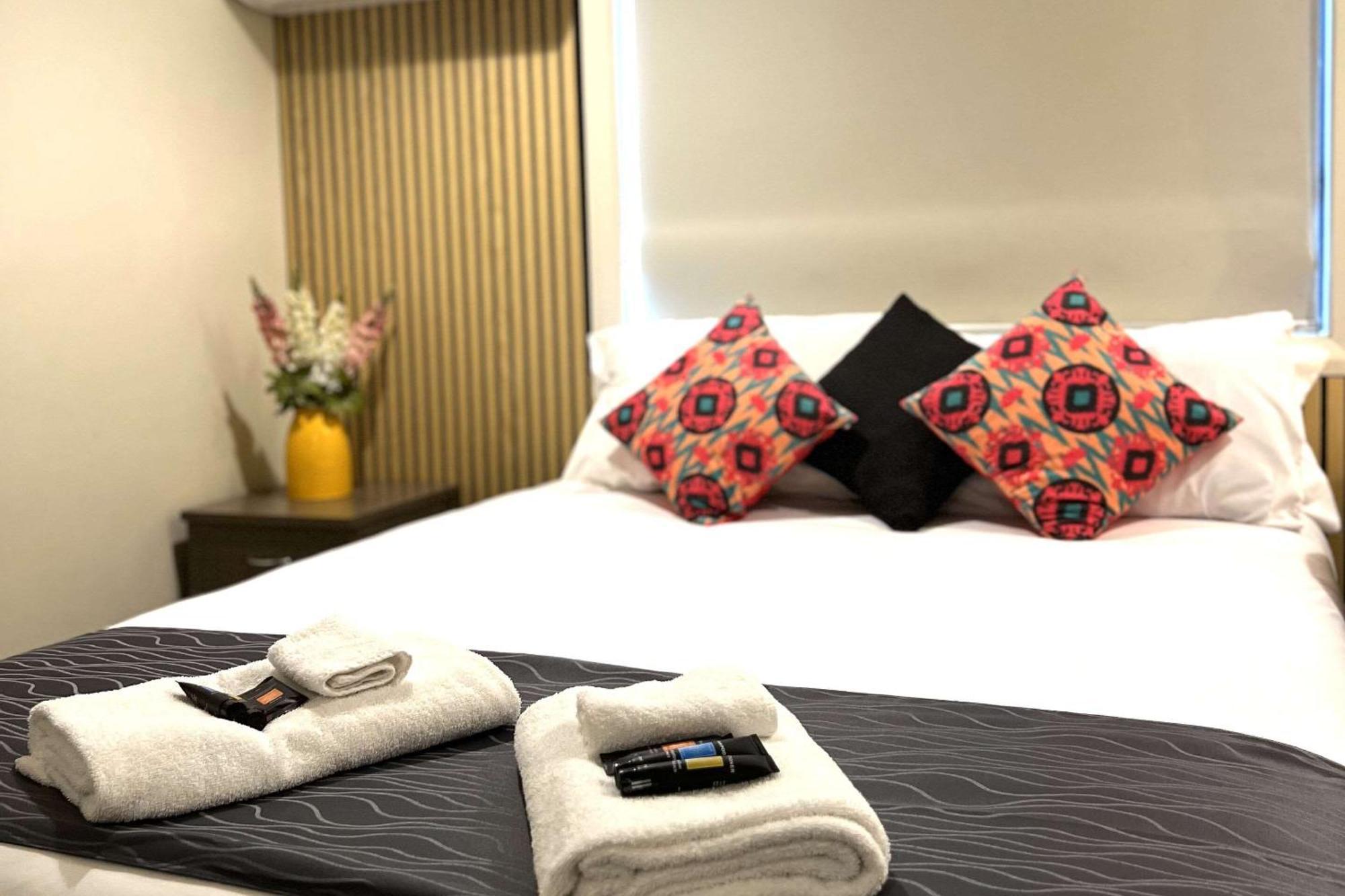 Comfort Inn Serenity 배서스트 외부 사진