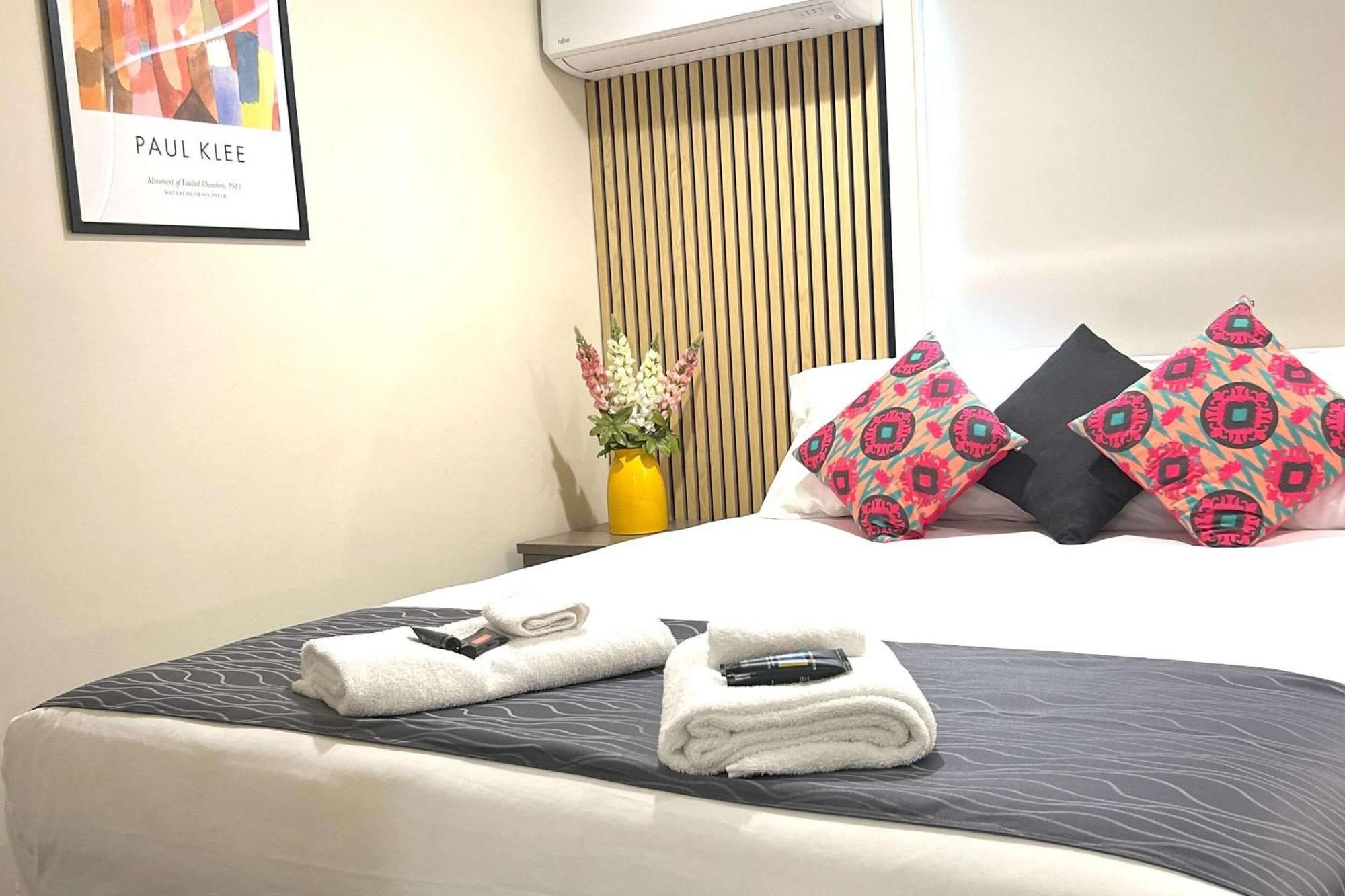 Comfort Inn Serenity 배서스트 외부 사진