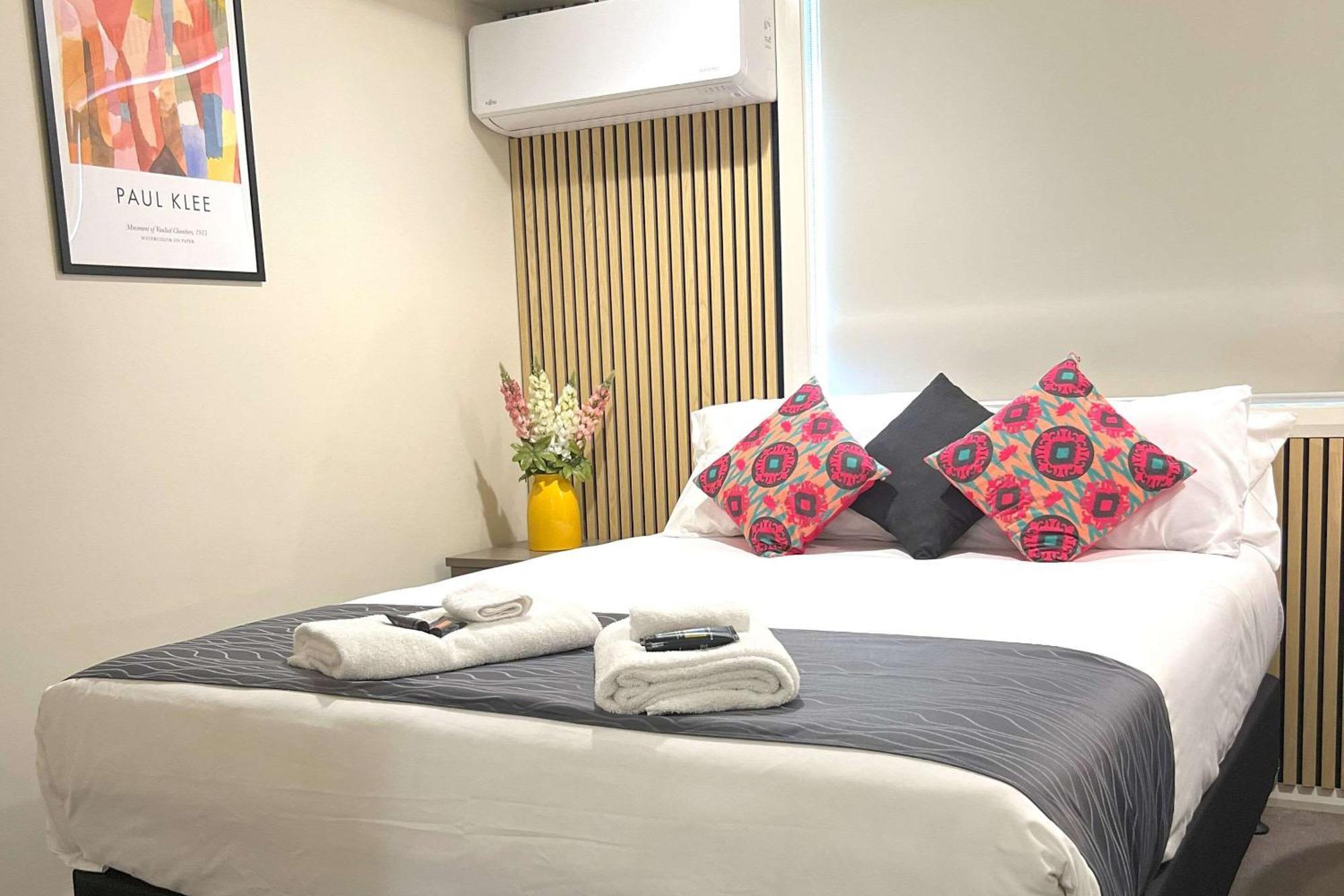 Comfort Inn Serenity 배서스트 외부 사진