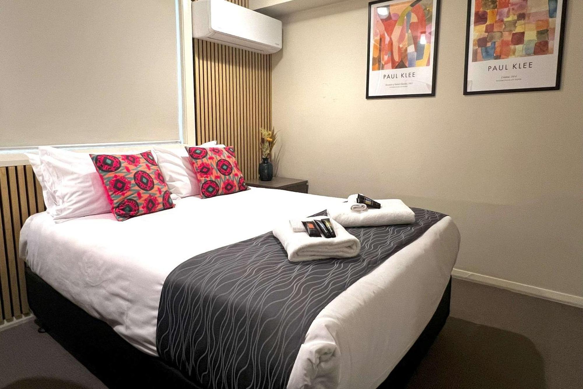 Comfort Inn Serenity 배서스트 외부 사진