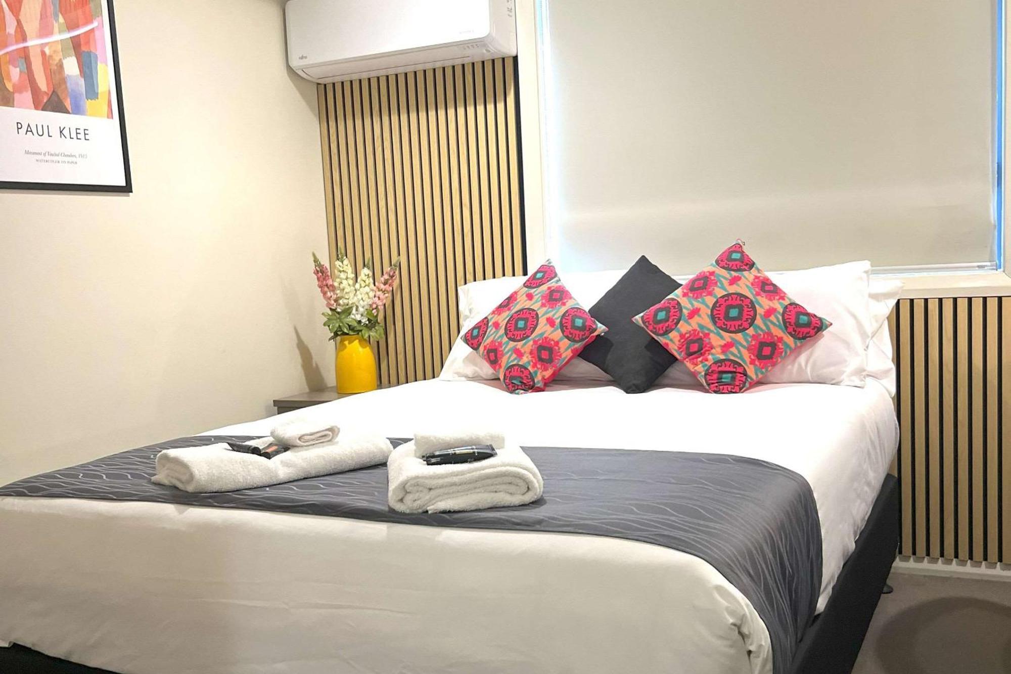 Comfort Inn Serenity 배서스트 외부 사진