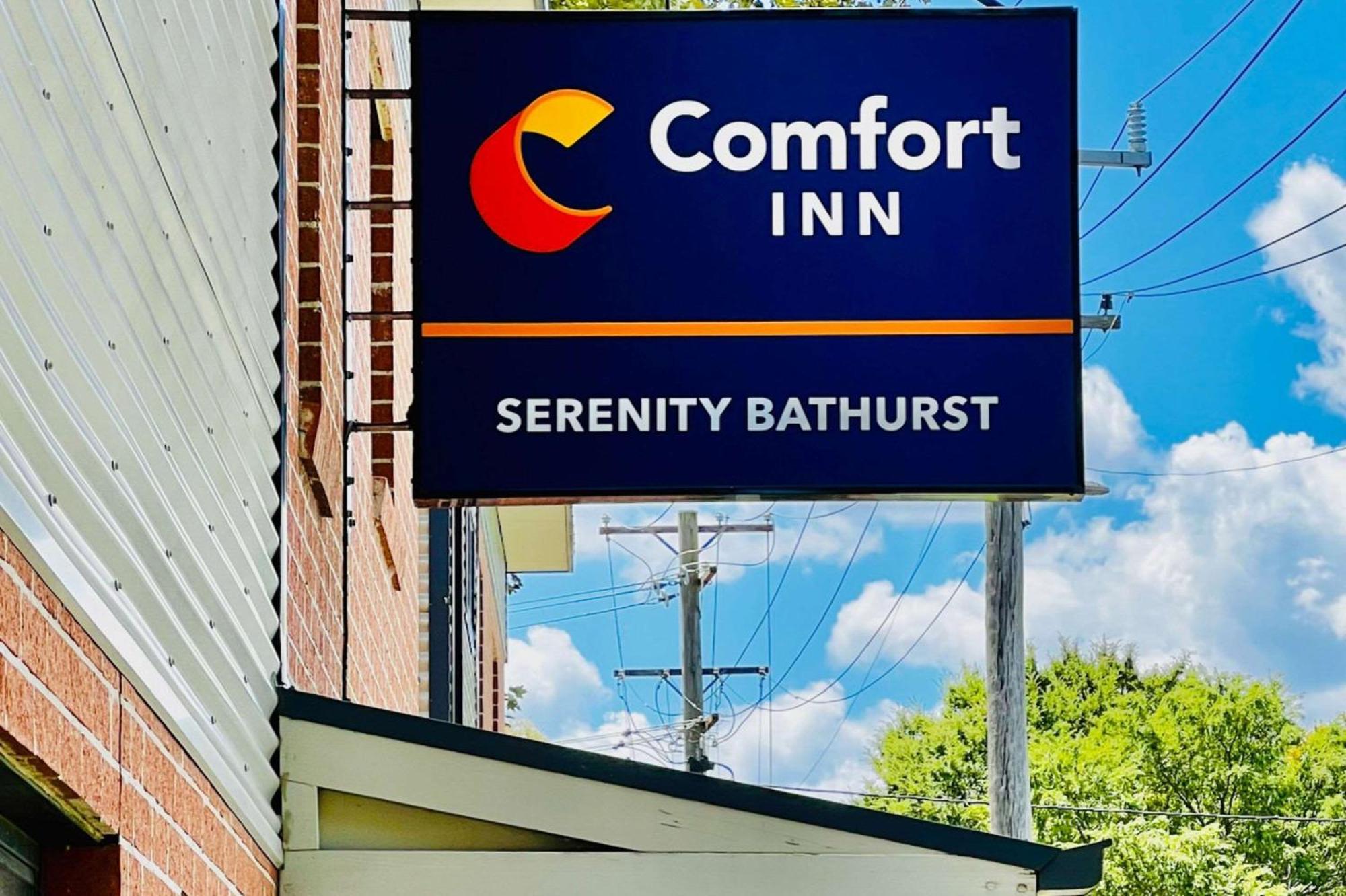 Comfort Inn Serenity 배서스트 외부 사진