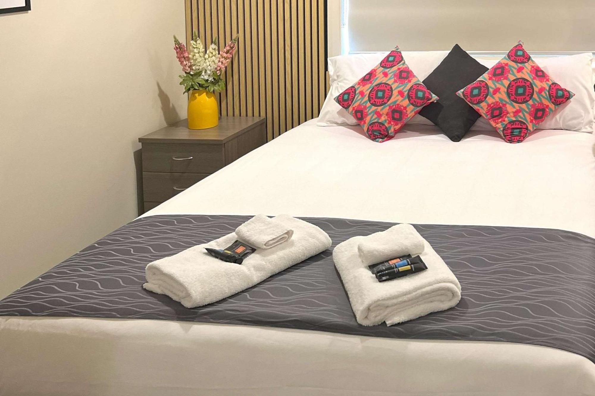 Comfort Inn Serenity 배서스트 외부 사진