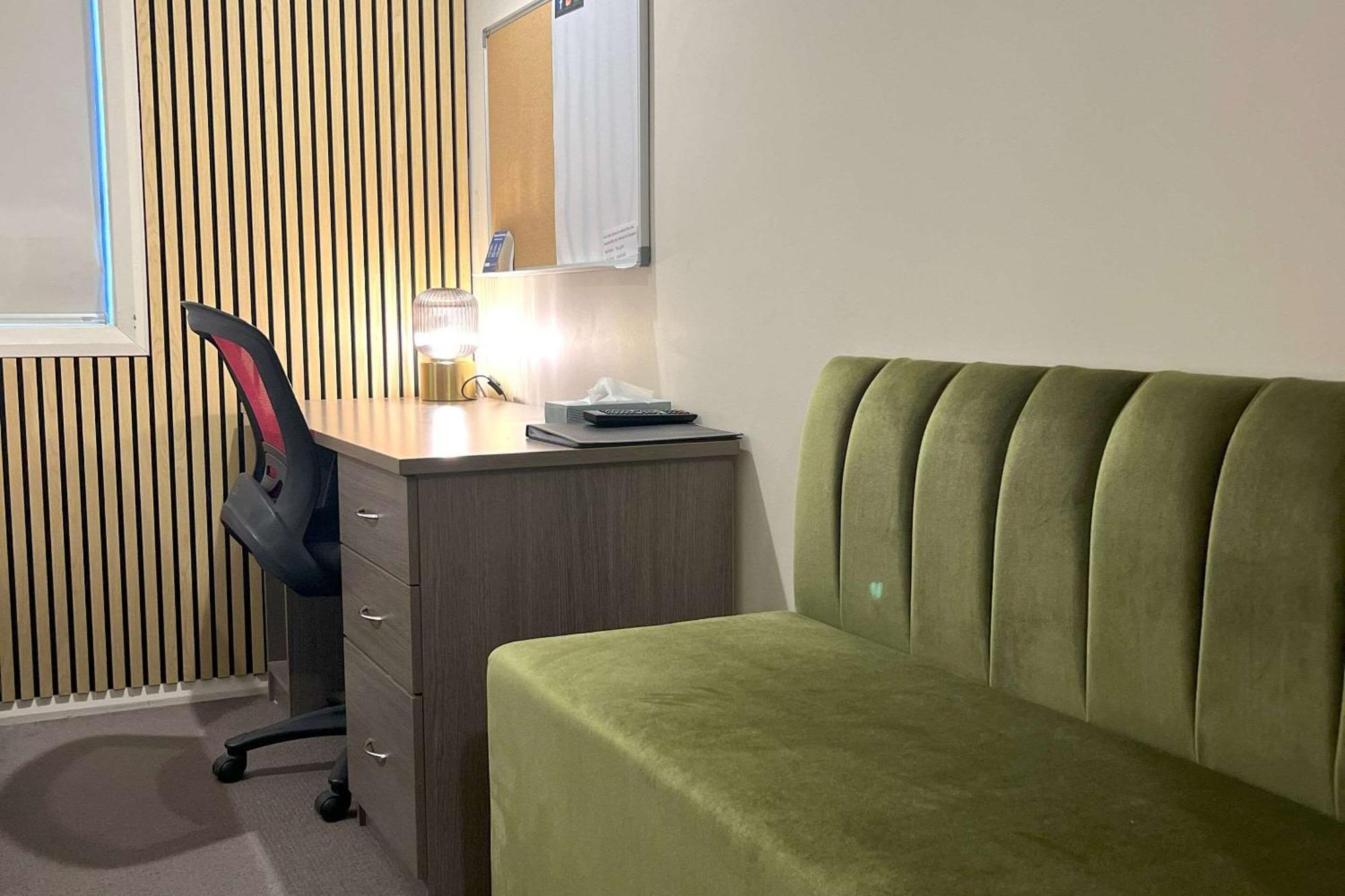 Comfort Inn Serenity 배서스트 외부 사진