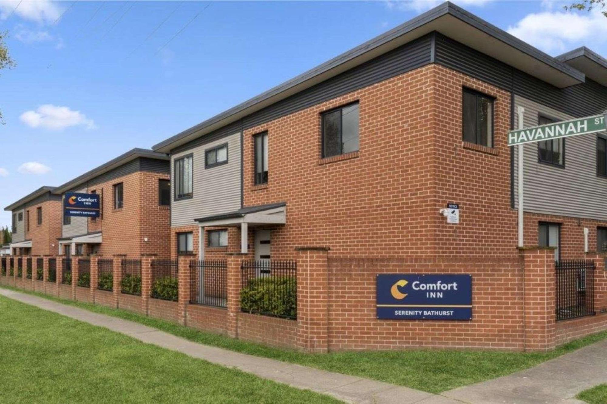 Comfort Inn Serenity 배서스트 외부 사진