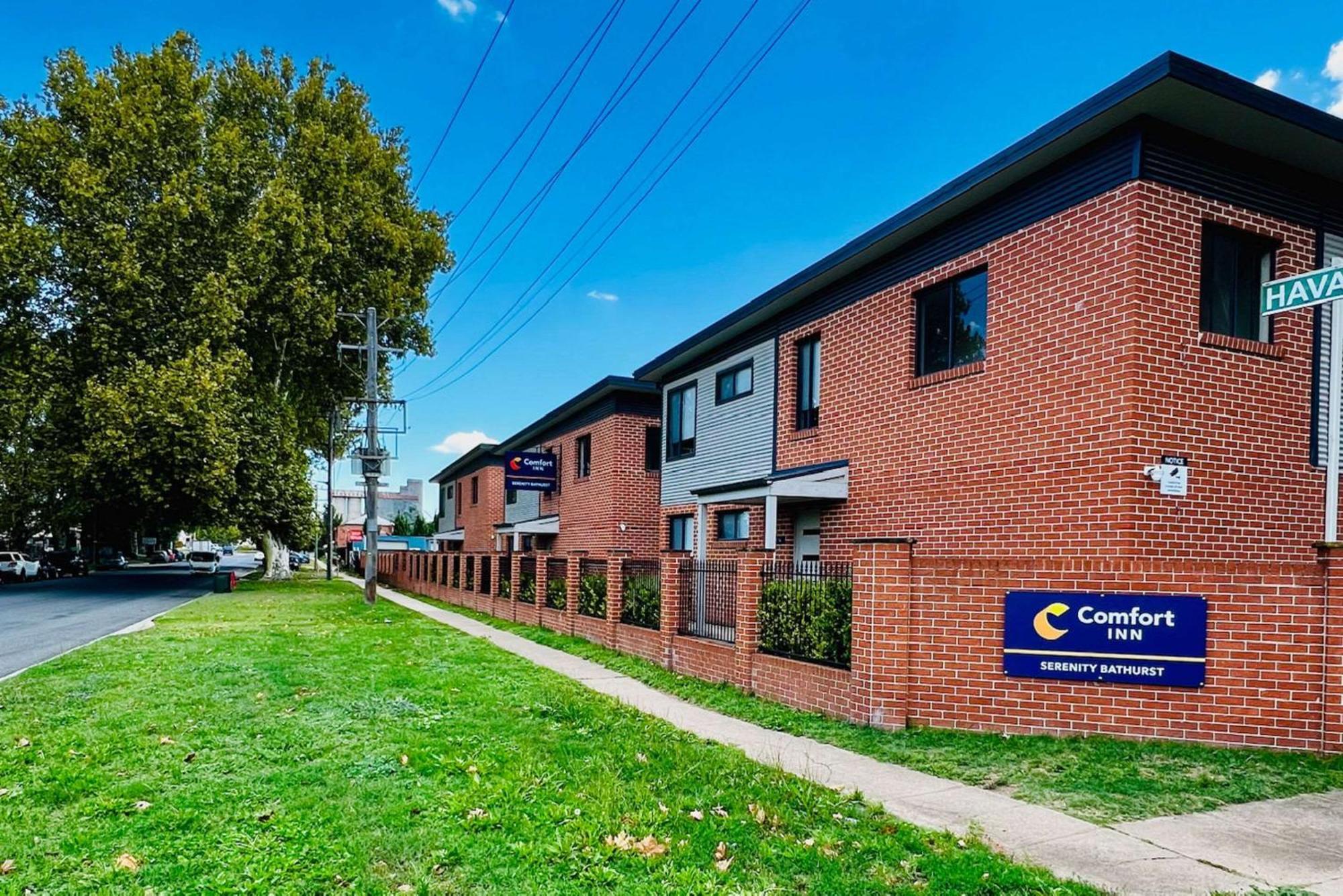 Comfort Inn Serenity 배서스트 외부 사진